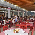 Hotel Pink Palace