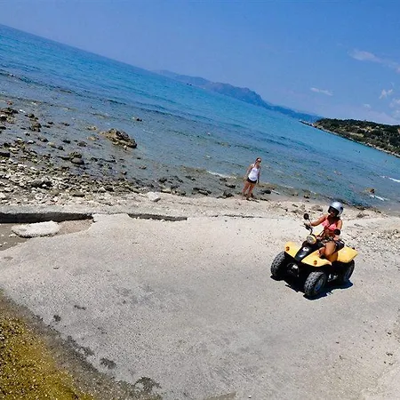 Pink Palace Hotel Agios Gordios (Corfu)