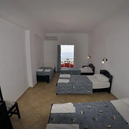 Pink Palace 2* Agios Gordios (Corfu)