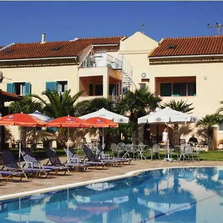 Hotel The Pink Palace Hotel 2*