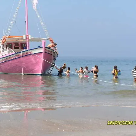 The Pink Palace Hotel 2*