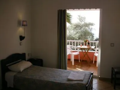 Pink Palace 2* Agios Gordios (Corfu)