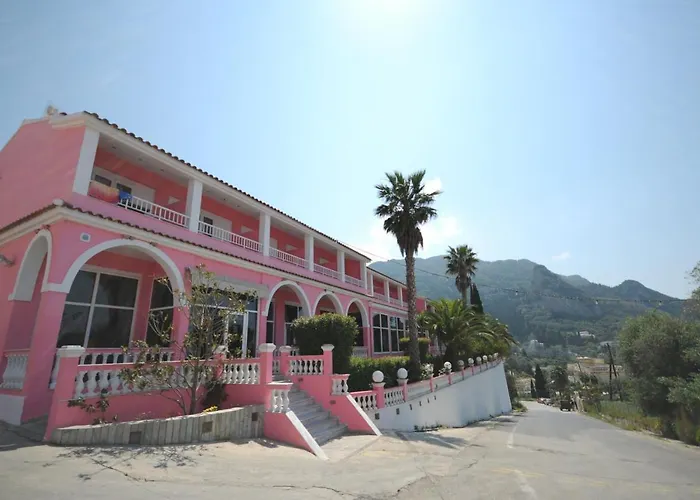 Hotel Pink Palace