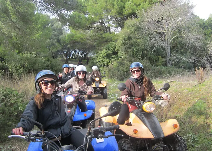 Pink Palace Hotel Agios Gordios (Corfu)