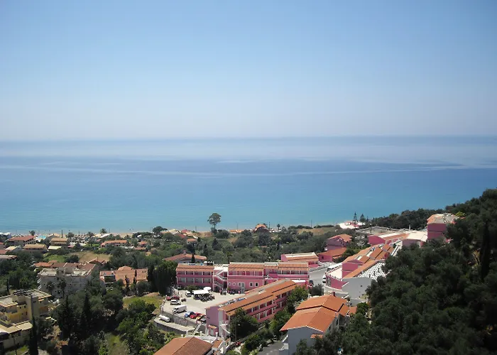 Hotell Pink Palace 2*