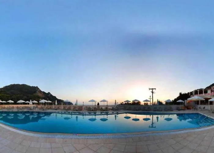 Hotel Pink Palace 2*