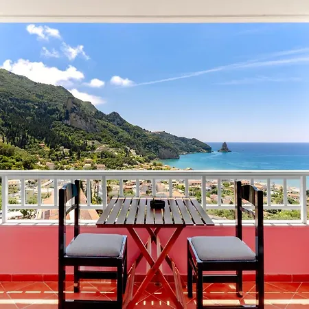 فندق Pink Palace 2*