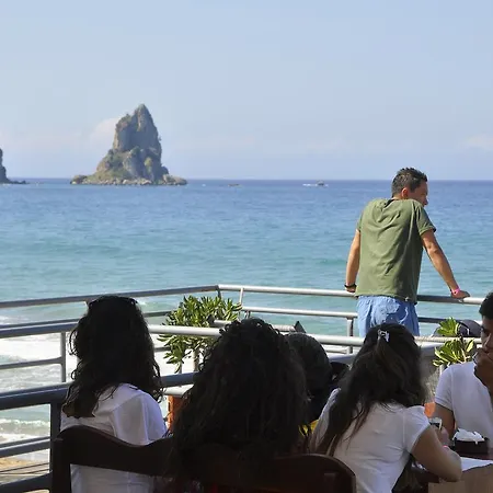 Pink Palace 아기오스고르디오스